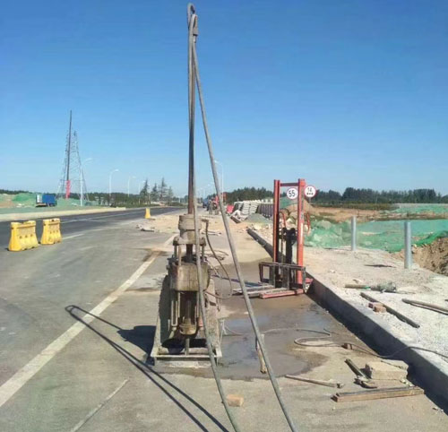 济阳公路高聚物注浆加固